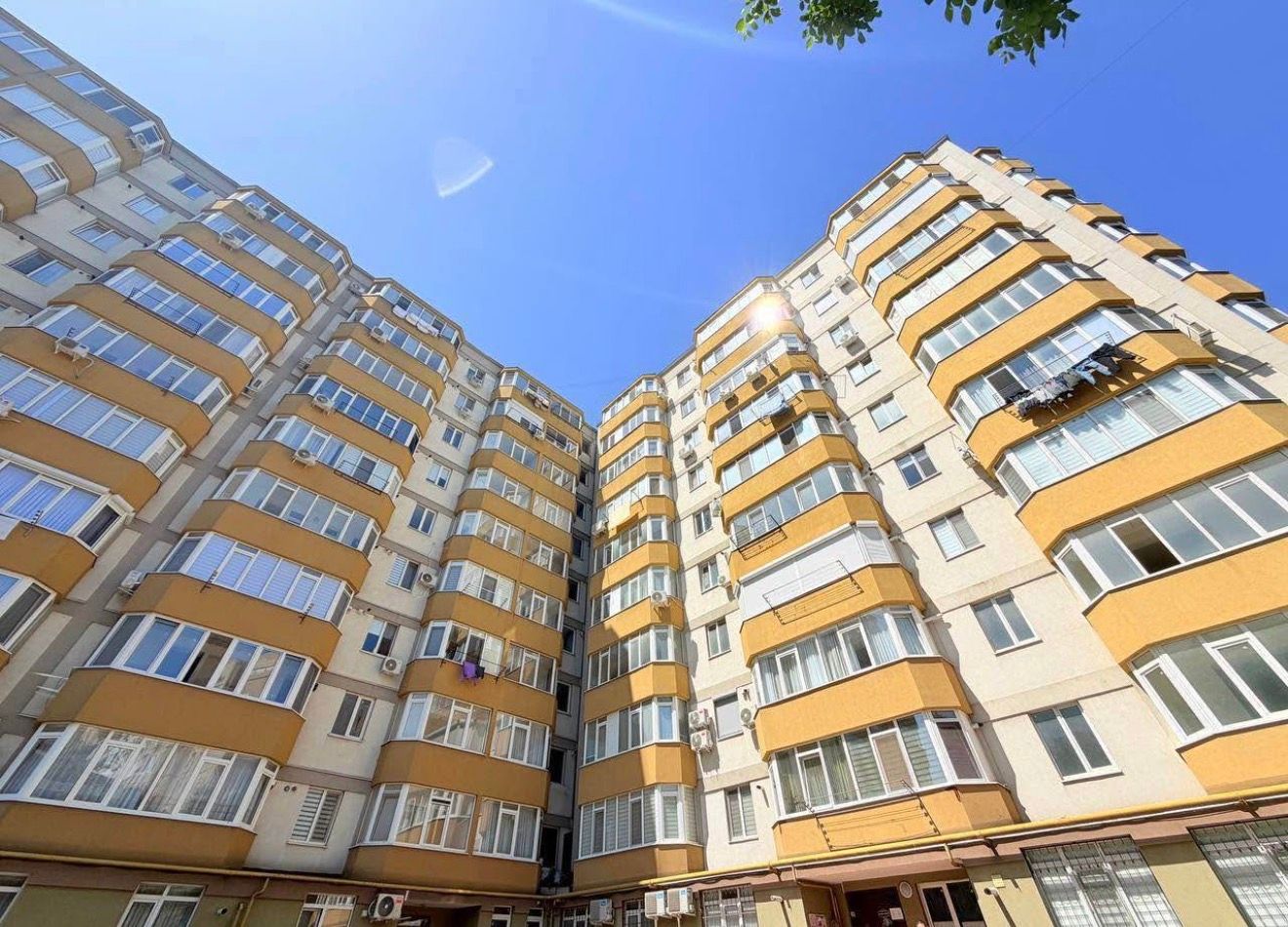 VÂNZARE 2 CAMERE, 64 M2, BOTANICA