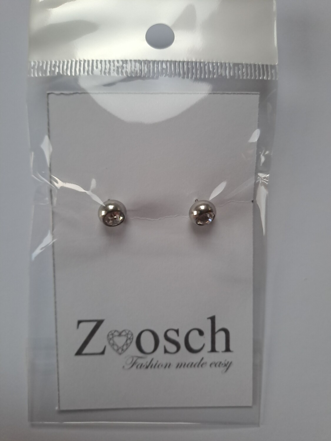 Zoosch 8mm clear stone stud earring