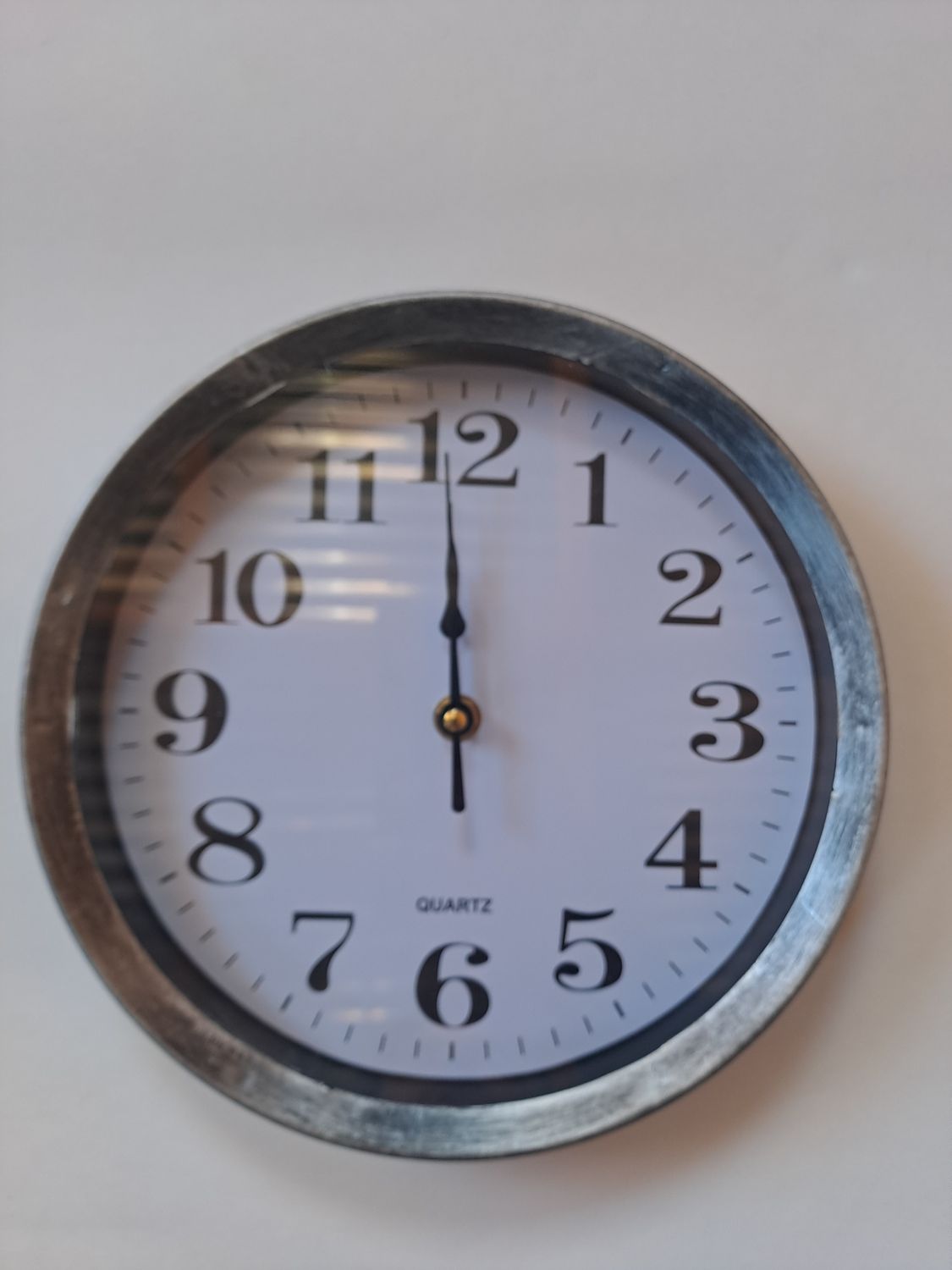 Wall Clock Round 23cm