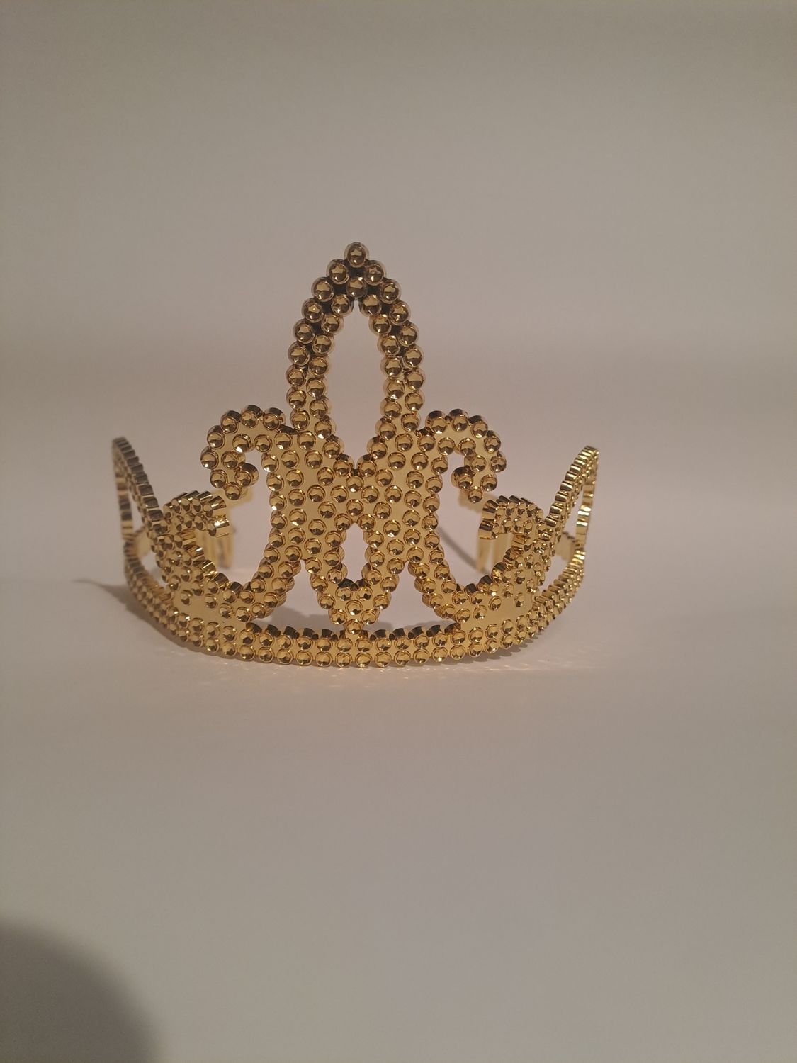 Tiara Gold