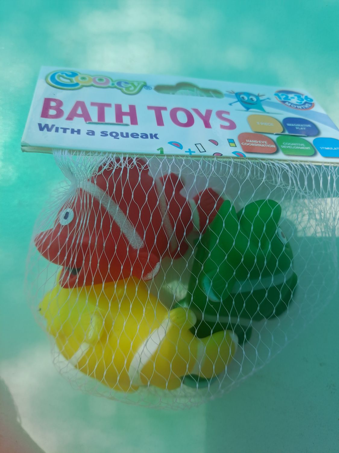 Cooey Bath Toys Vinyl Fish 3&#39;s