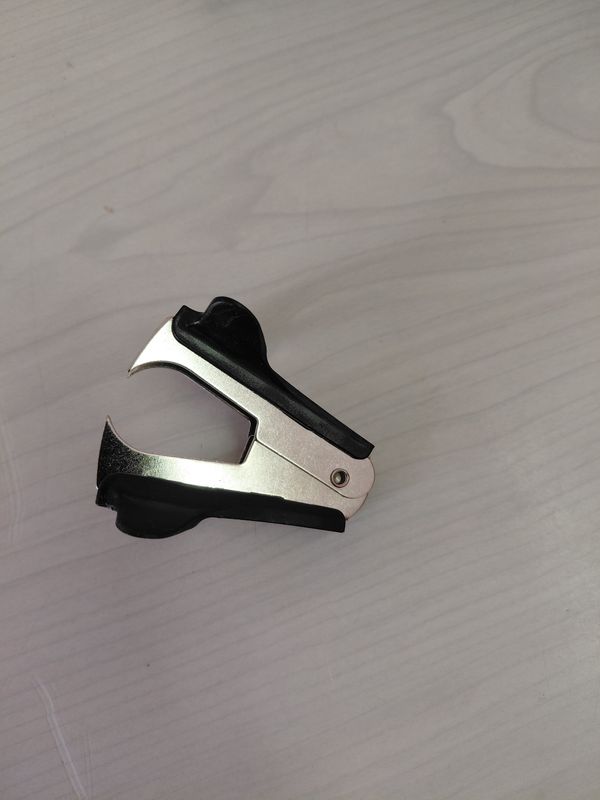 Staple Remover