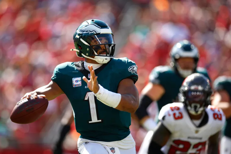 More Than a Win: Eagles’ 4–0 Record Tested by Offense Struggles and Locker Room Rumors