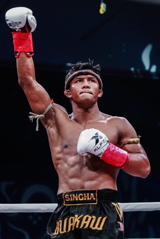 Buakaw Banchamek: Muay Thai Legend Who Could Have Dominated the UFC in His Prime