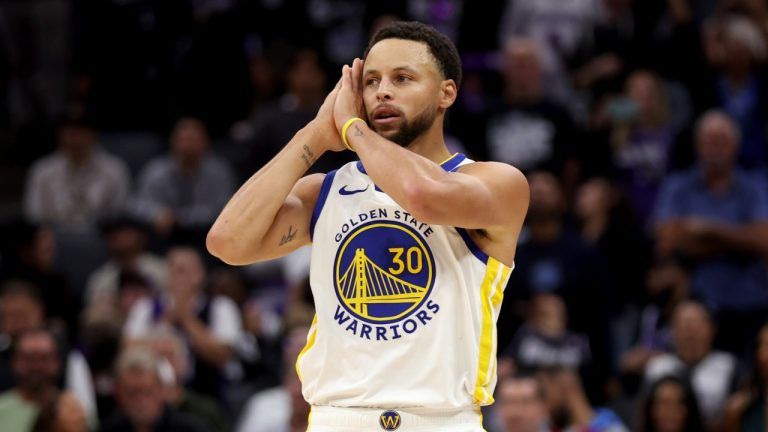 Stephen Curry’s 42-Point Masterclass Powers Warriors to Overtime Win vs. Nuggets