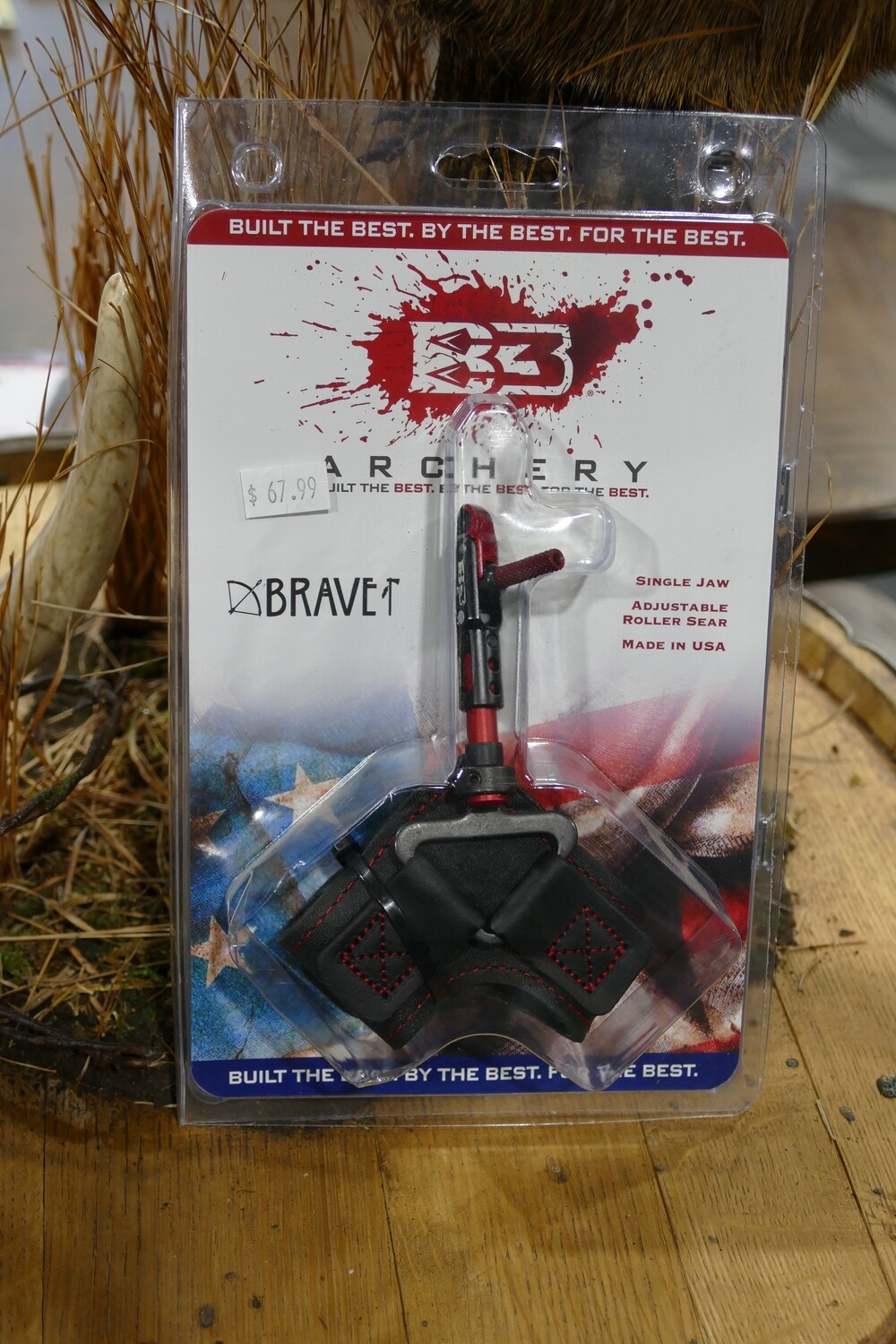 B3 Brave Swivel Red