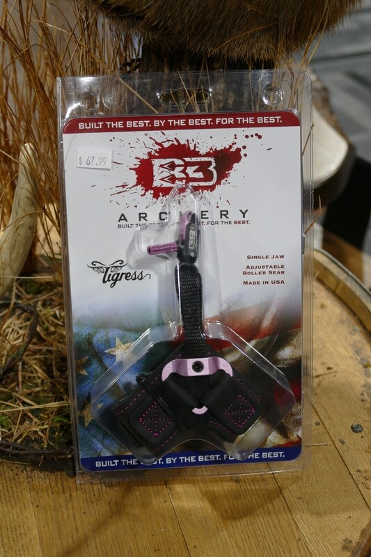 B3 Tigress Swivel Pink