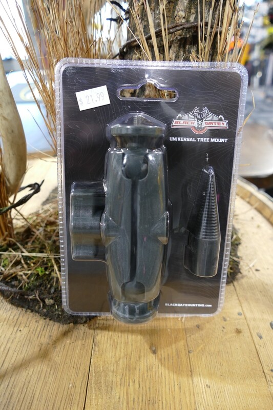 Black Gate Tree Mount