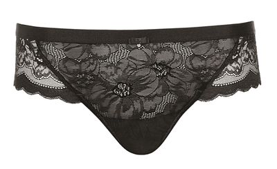 Lisca Evelyn string