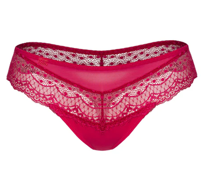 Ulla Josy string