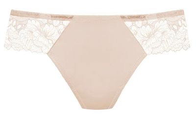Mey Luxurious string rose pearl