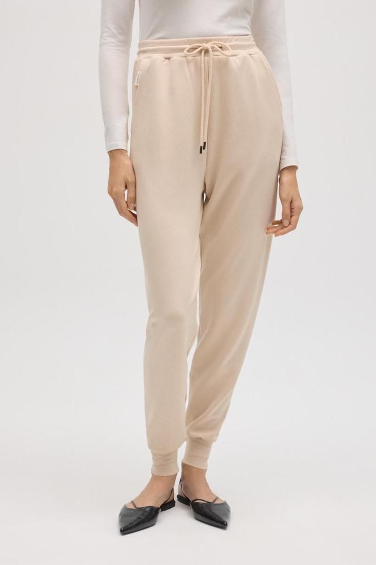 Ysabel Mora Jogger pants sand