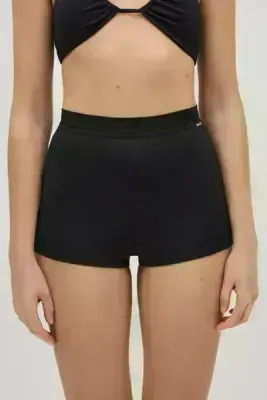 Ysabel Mora bikini short