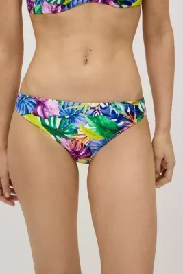 Ysabel Mora bikinislip tropical