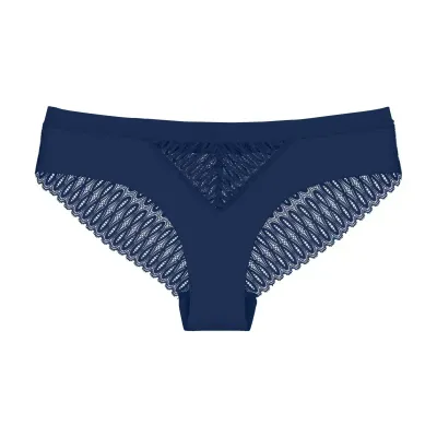 Triumph Aura Spotlight brazilian deep water