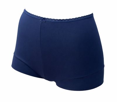 Avet Young boxer Marine