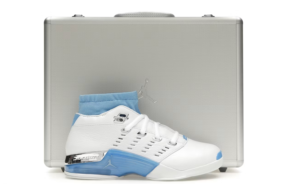Jordan 17 Retro Low SP University Blue (2024)