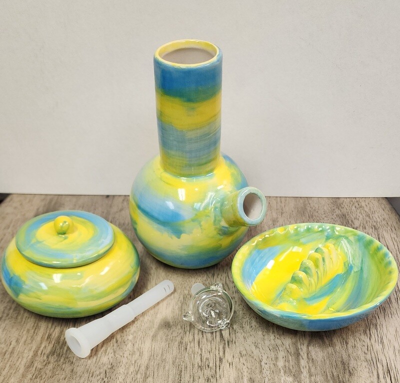 Set of 3 Beaker Water Pipe, Stash Jar &amp; Ashtray Blue &amp; Yellow