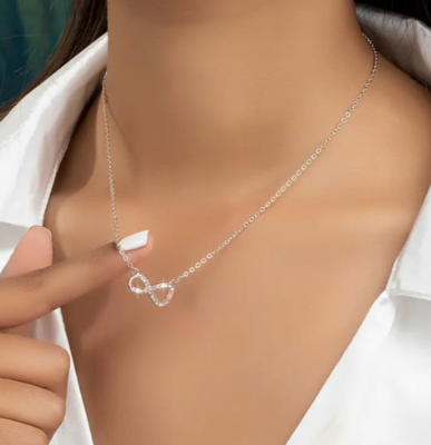 Rosegold Infinity Necklace