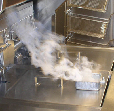 Regin® White Smoke Emitter Cartridge: 90 seconds 600 cu ft