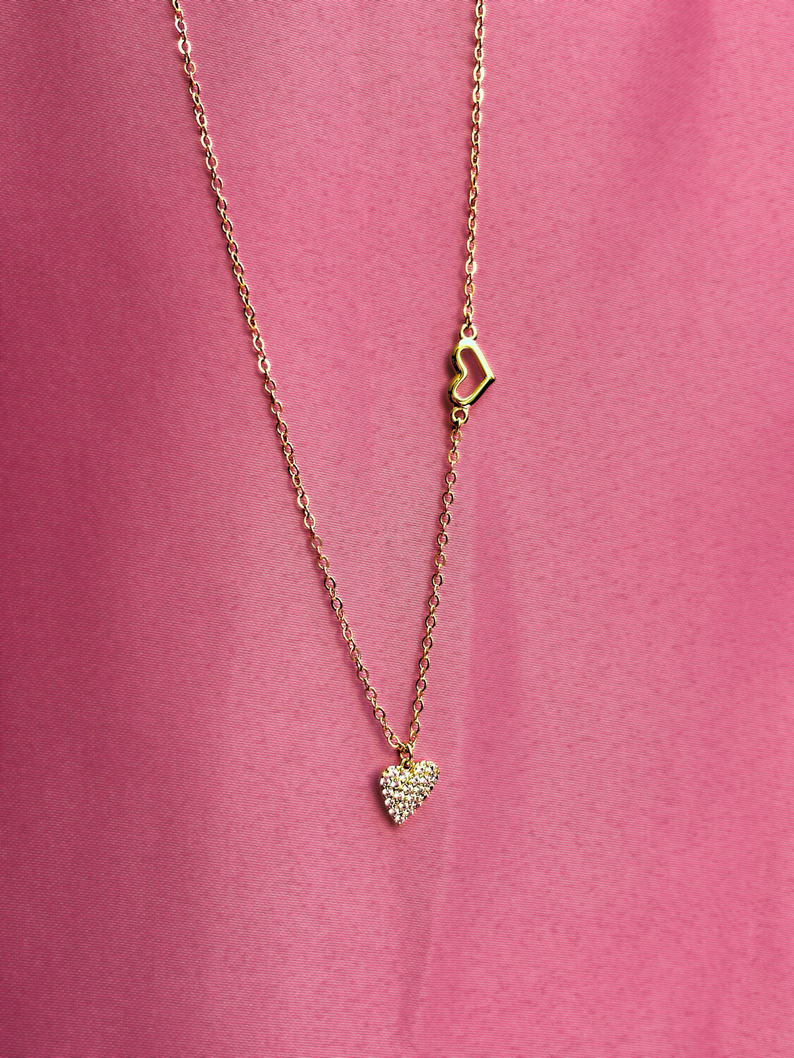 Collar de Corazón Incrustado con Circonias