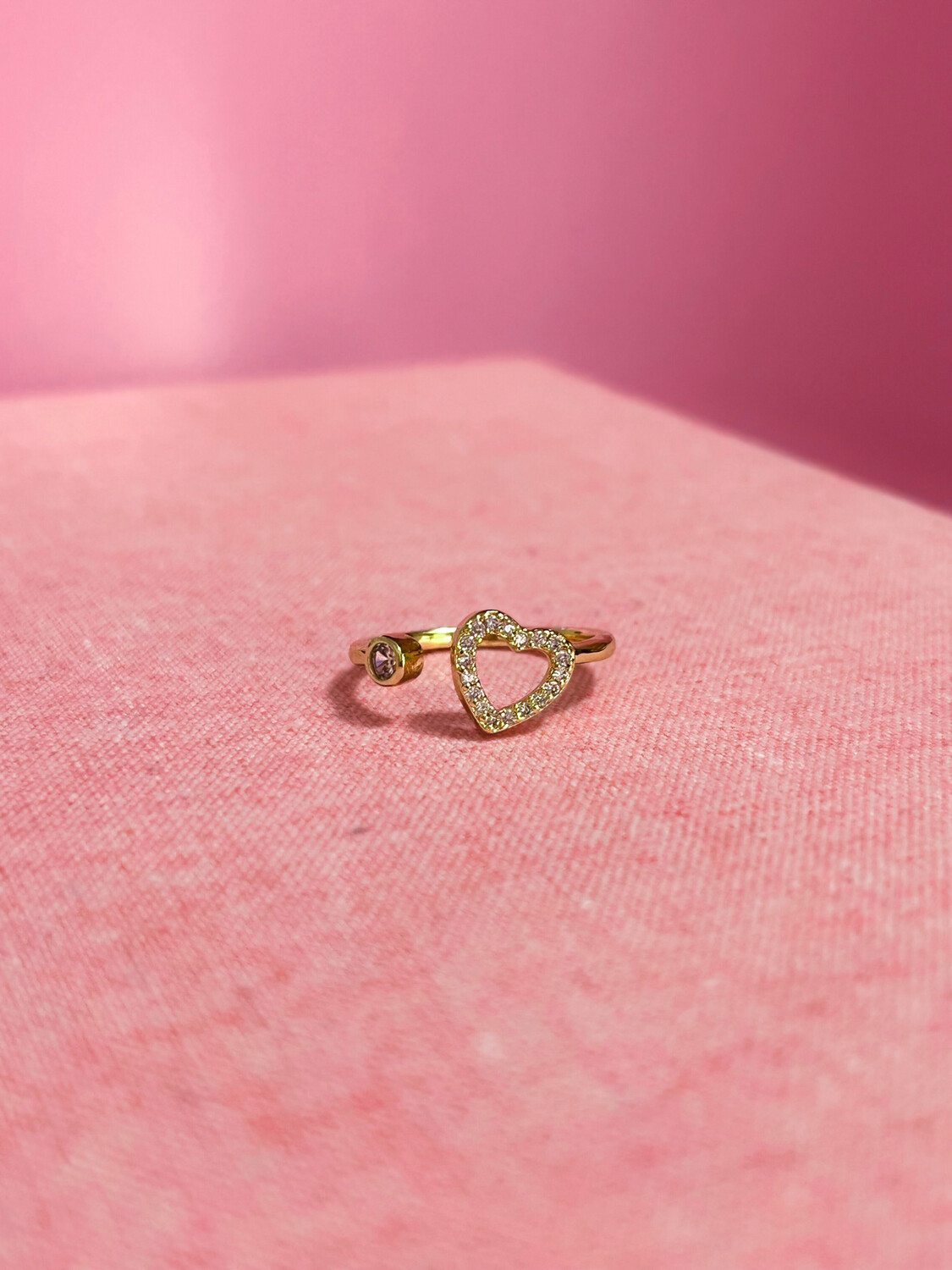 Anillo de Corazón y Circonia