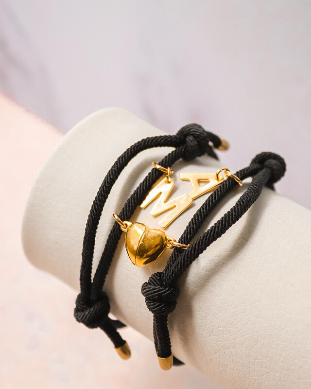 Pulseras Ajustables con Inicial