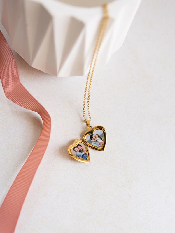 Relicario Corazón Liso (collar o llavero)