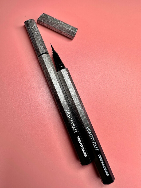 Jet Black Liquid Pen Eyeliner
