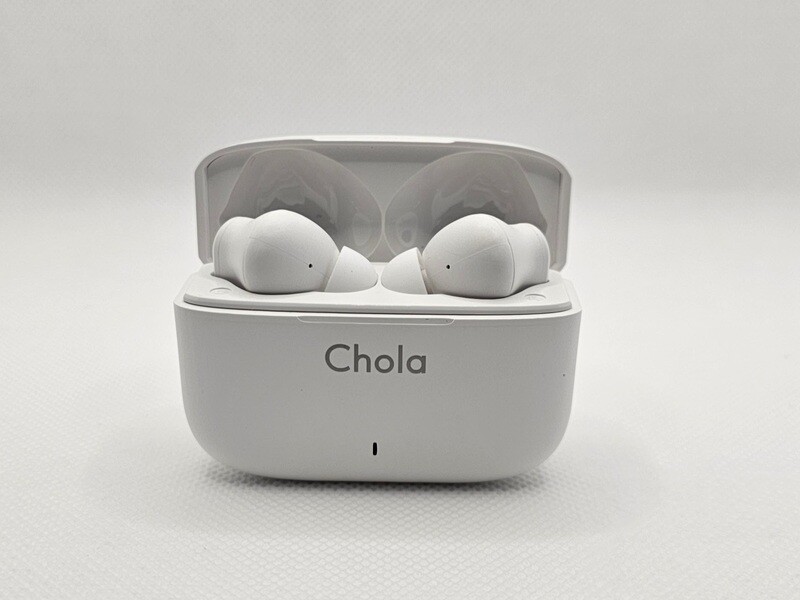 Chola Earbuds-White