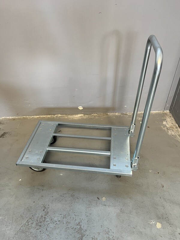 CARRELLO IN FERRO