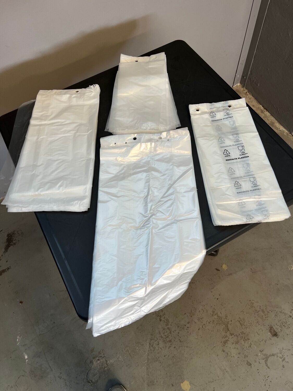 BUSTE HD NEUTRE A STRAPPO 25X50 10 KG