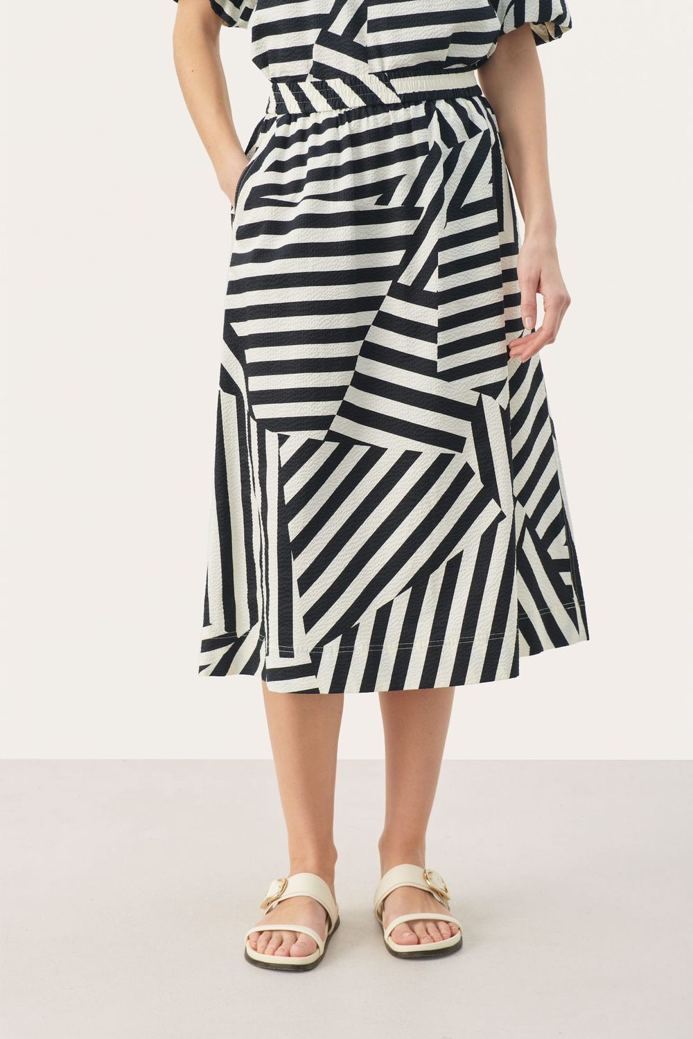 Emmeline Skirt, Color: Navy Stripe, Size: 34