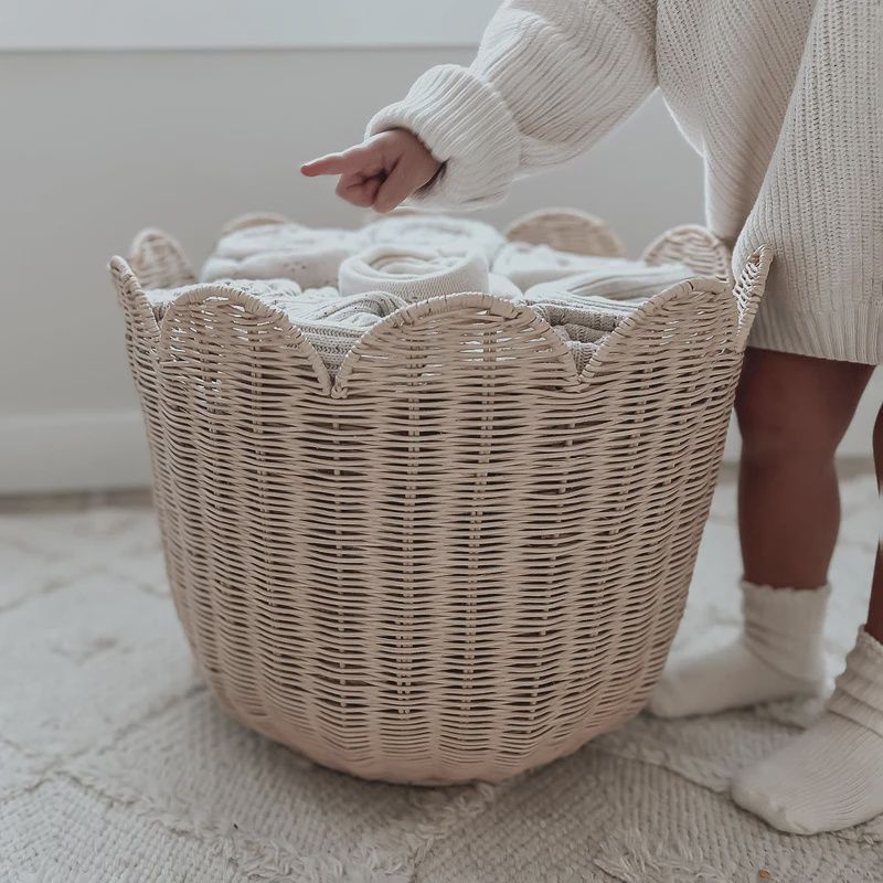 Rattan Tulip Basket - Large