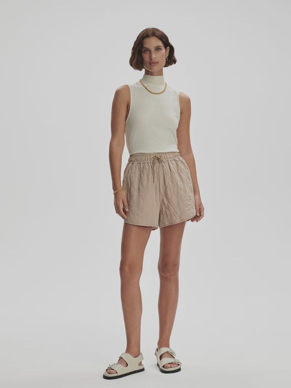 Catrine Quilted Short