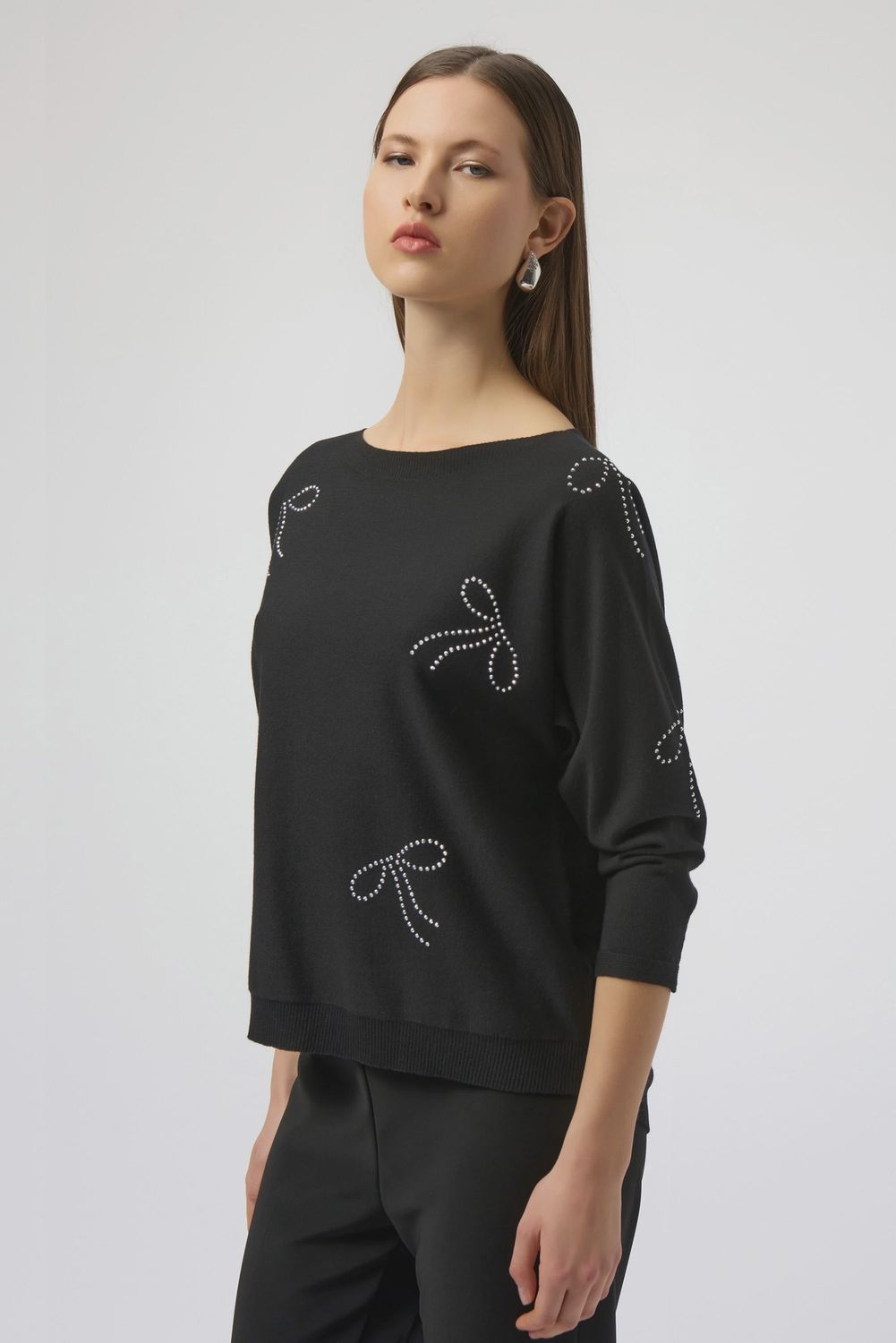 Sweater Knit Pullover with Bow Detail