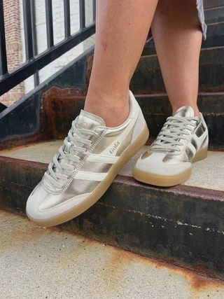 Women&#39;s Viper Metallic Sneakers