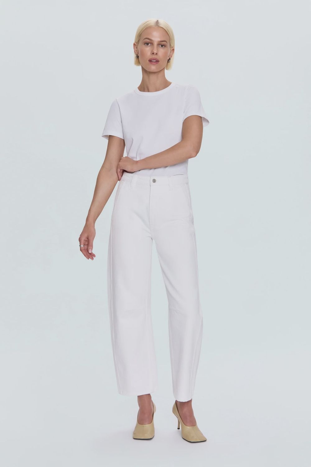 Beau Seamed Crescent Leg