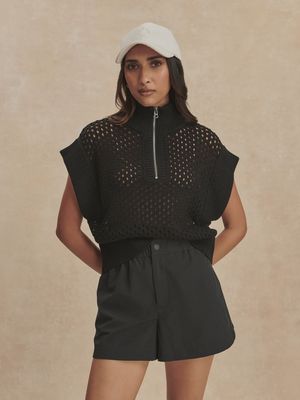 Nila Mid Rise Short 3.5