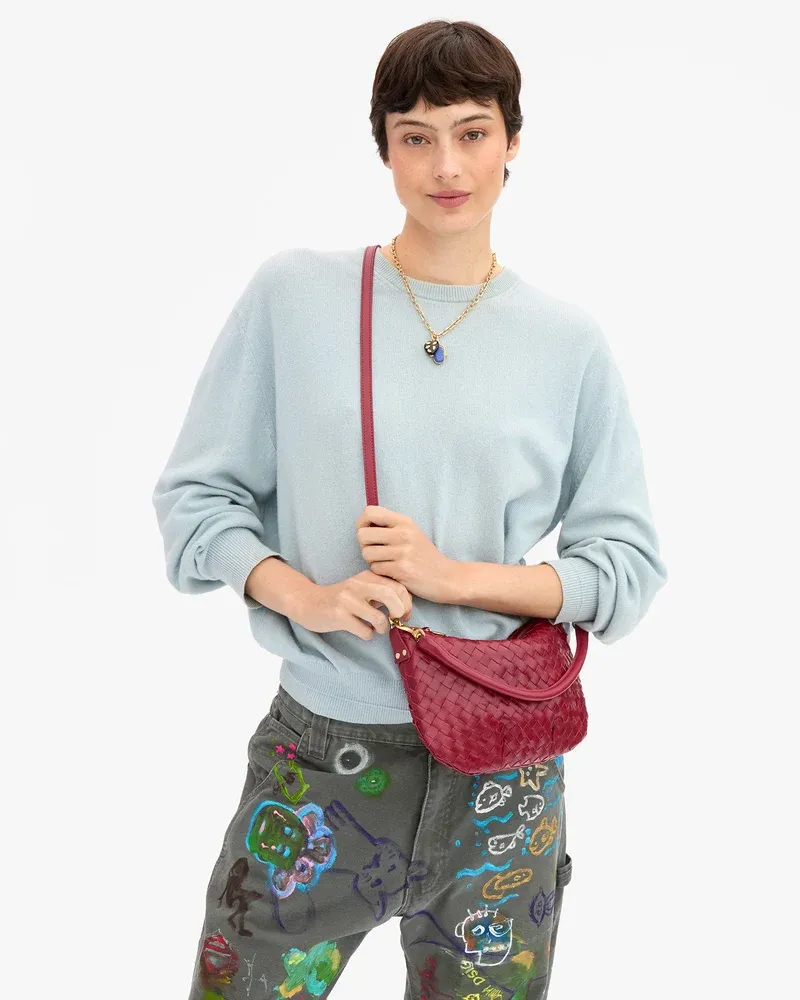 Petit Moyen in Garnet Diagonal Woven