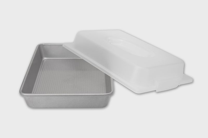 9x13 Cake Pan w/Lid Set