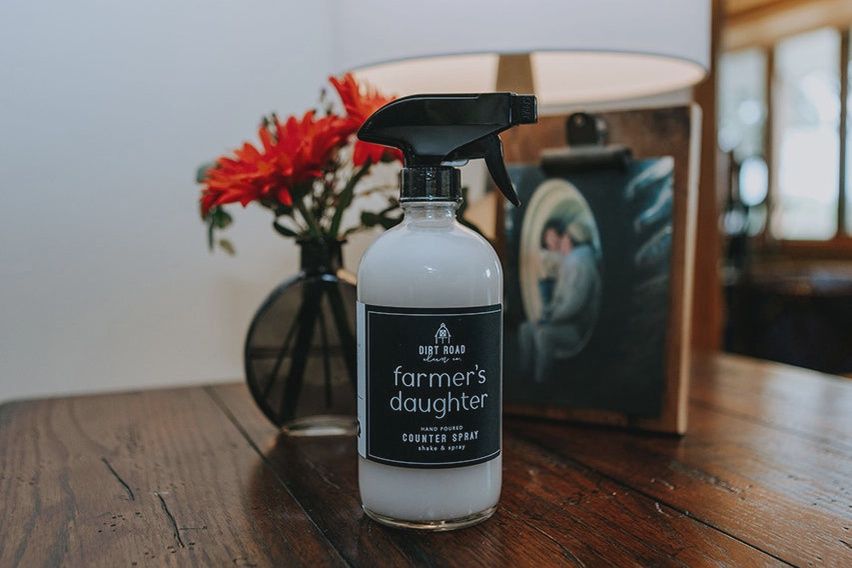 Farmer&#39;s Daughter - Counter Spray