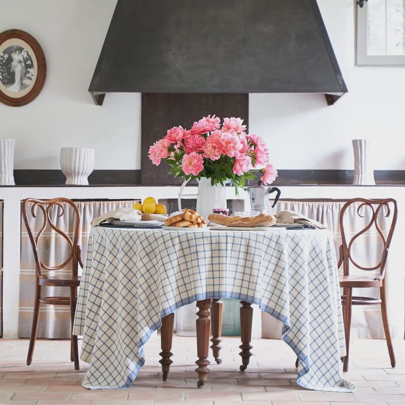 French Tablecloth Windowpane Blue &amp; Natural 60x60 Square
