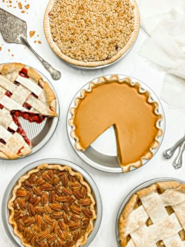 Pie Dishes &amp; Tart Pans