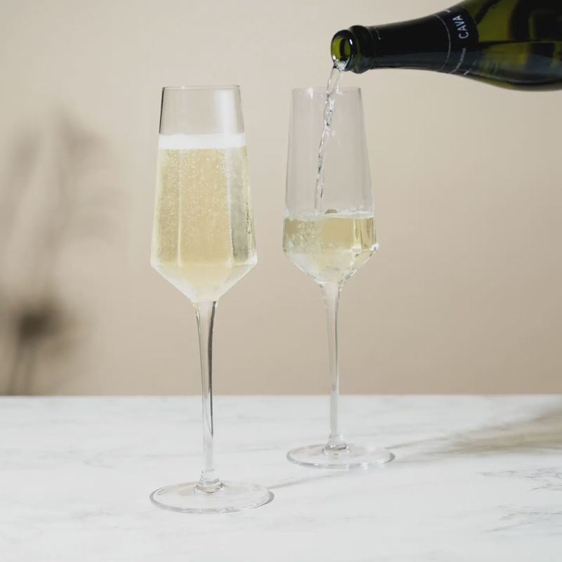 Diamond Stemmed Champagne Flutes