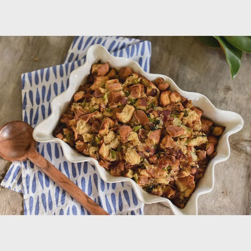 9x13 Ruffle Casserole Dish