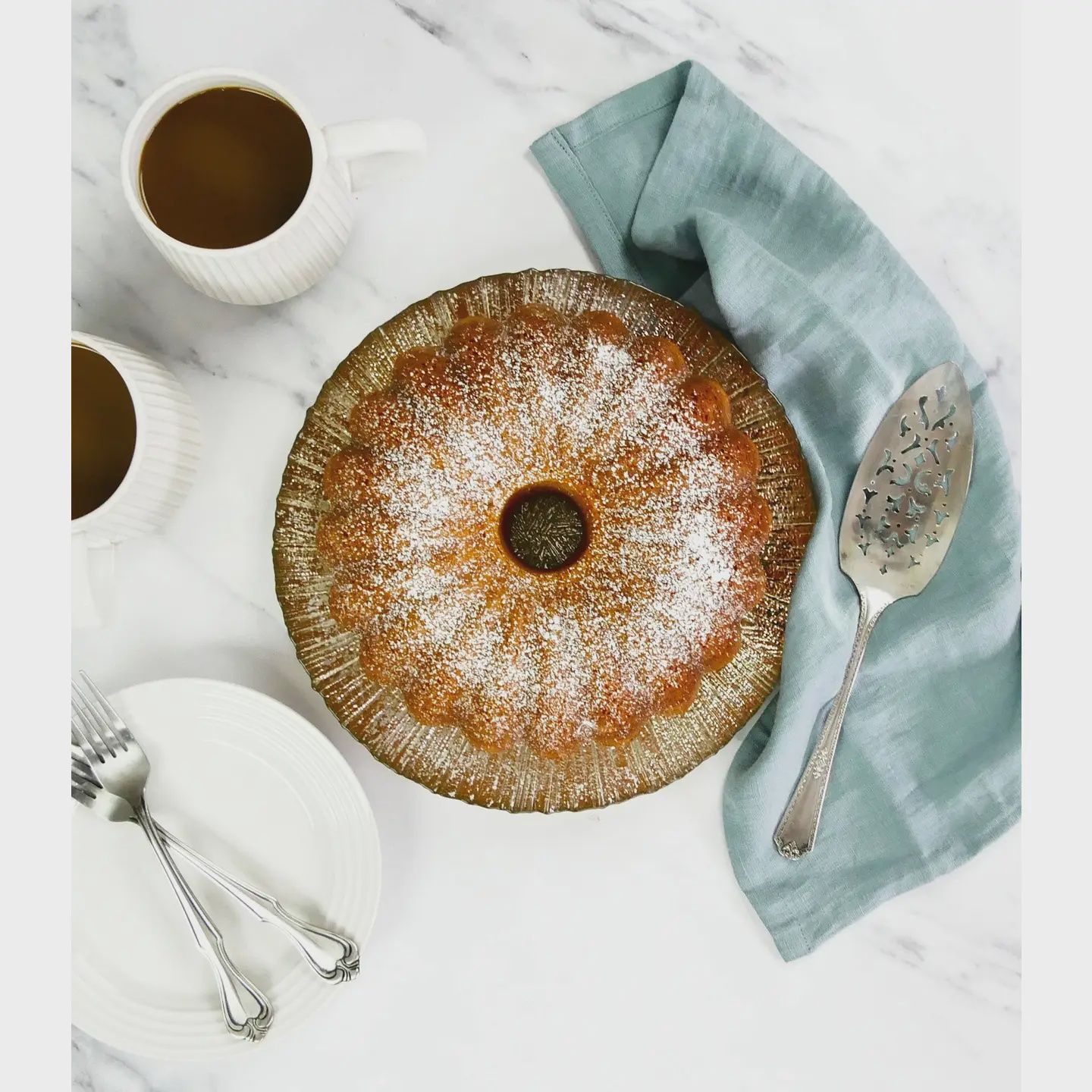 Scalloped Tube Cake Pan