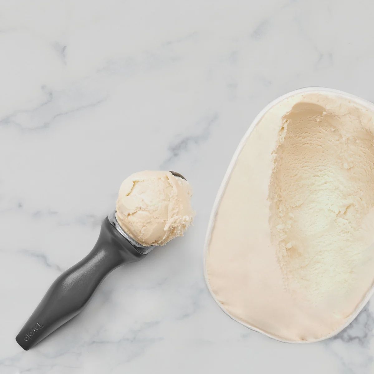 Tilt-Up Ice Cream Scoop