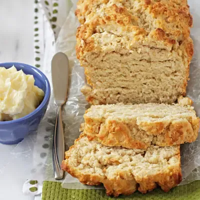 Sea Salt and Cracked Pepper Bread