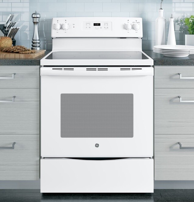GE Range Free standing Electric Stove White